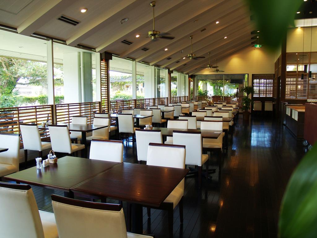 Okuma Private Beach & Resort Kunigami Екстер'єр фото