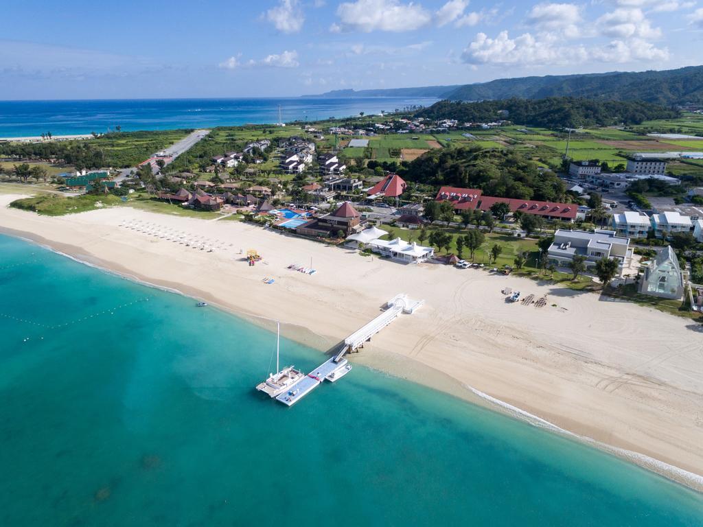 Okuma Private Beach & Resort Kunigami Екстер'єр фото